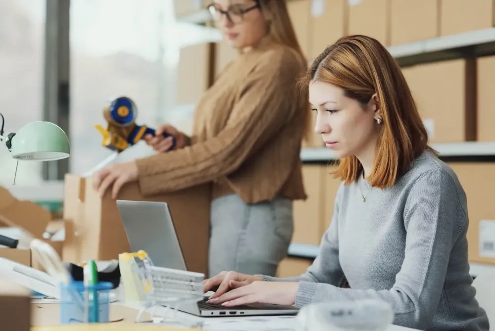 Otimize os Envios com um Software Tudo-em-um para E-commerce